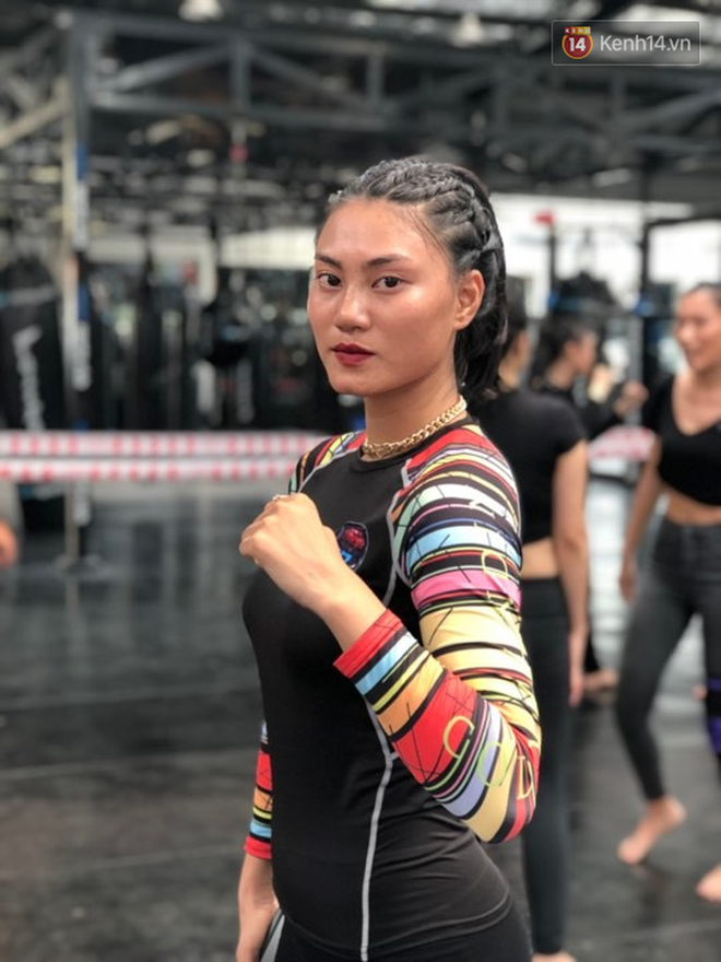 BGK Xu&acirc;n Lan bức x&uacute;c ngay buổi đầu casting Thanh S&oacute;i: Muốn l&agrave;m đả nữ m&agrave; đi cast đeo trang sức, đứng cười ỏn ẻn hay v&eacute;n t&oacute;c th&igrave; ở nh&agrave; l&agrave;m tiểu thư! - Ảnh 14.