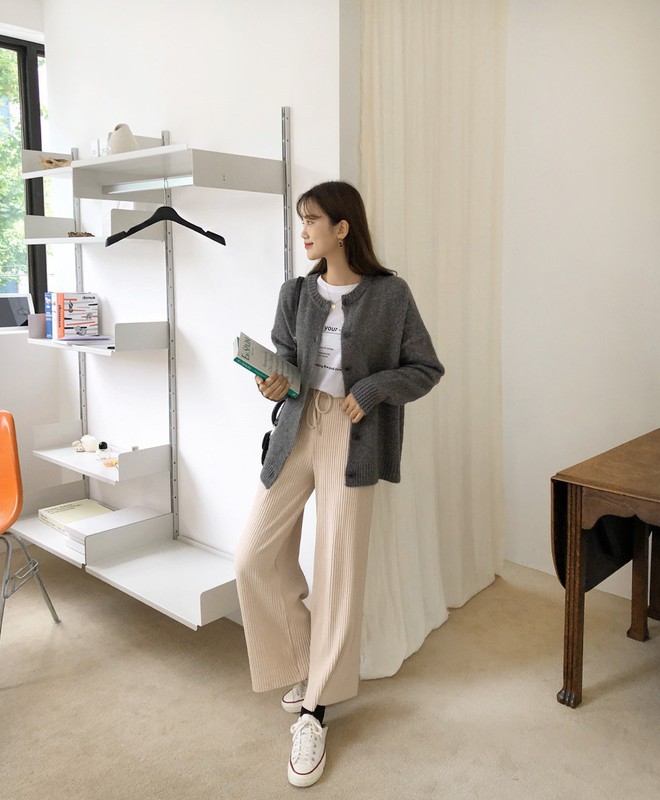 Style m&ugrave;a lạnh của bạn sẽ kh&oacute; m&agrave; tiến bộ nếu qu&ecirc;n sắm 4 m&oacute;n đồ len sau đ&acirc;y - Ảnh 13.