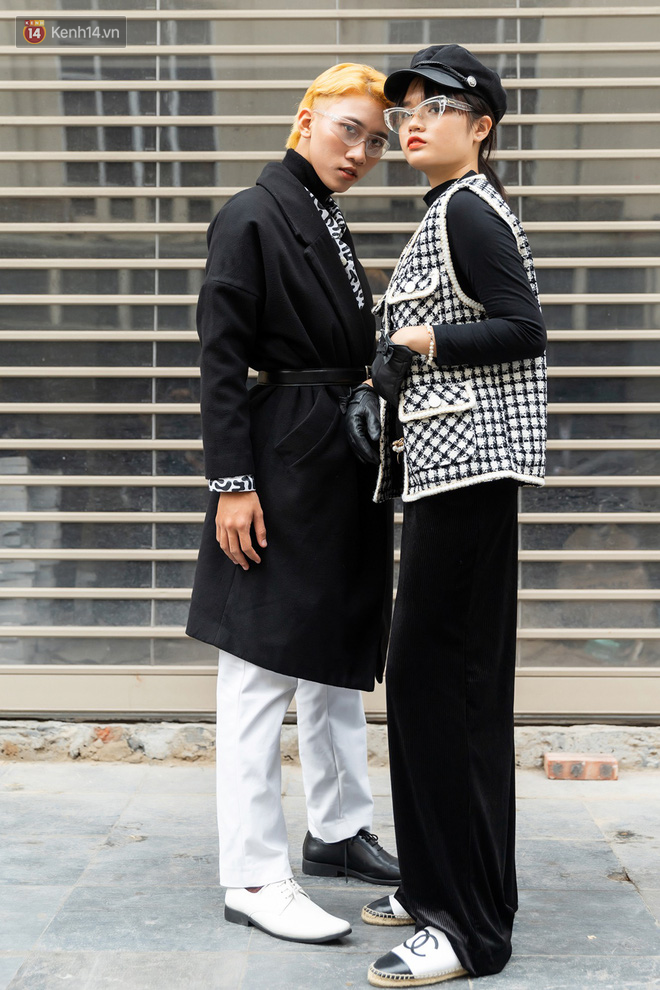 Street style AVIFW ng&agrave;y đầu: người diện tới 7 chiếc &aacute;o ngốt ng&aacute;t, người mặc đơn giản m&agrave; vẫn chất chơi - Ảnh 7.