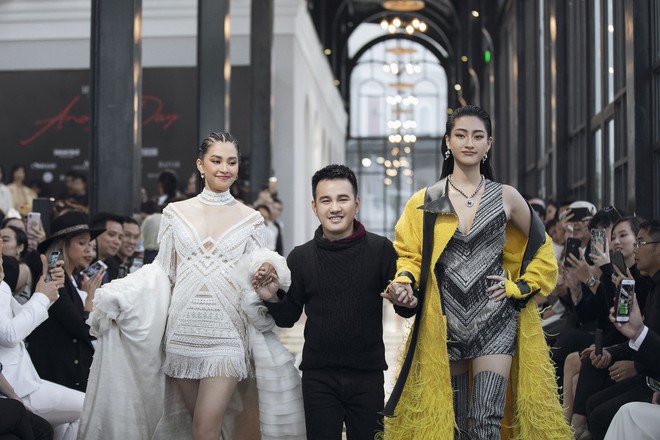 Tiểu Vy và Lương Thùy Linh song kiếm hợp bích, cùng catwalk khuấy đảo show của NTK Lê Thanh Hòa - Ảnh 5.