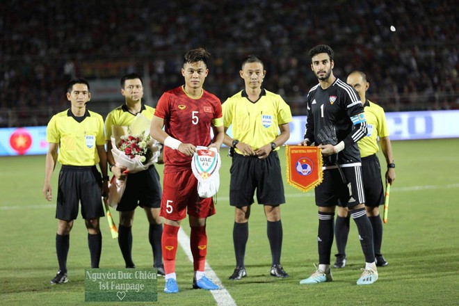 Top 5 ngôi sao đẹp trai mới nổi ở V.League: Người thay thế Đặng Văn Lâm, người được ví hay hơn cả Phan Văn Đức - Ảnh 13.