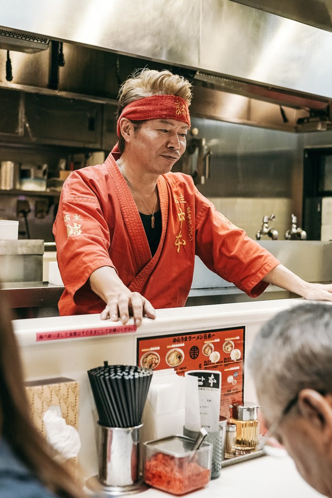 Ramen cay nhất Tokyo với 10 cấp độ khiến dân tình đỏ mặt tía tai nhưng vẫn vô cùng hút khách - Ảnh 6.