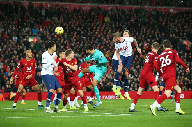 Son Heung-min cay đắng hóa thánh cột - xà, Tottenham thua ngược tiếc nuối đội đầu bảng Liverpool - Ảnh 11.