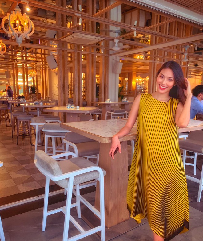 Đẳng cấp các mẹ bầu hot nhất Vbiz: "Hack" dáng đỉnh cao, tháng cuối thai kỳ vẫn múa cột, sexy hết cỡ mới chịu - Ảnh 6. Đẳng cấp các mẹ bầu hot nhất Vbiz: "Hack" dáng đỉnh cao, tháng cuối thai kỳ vẫn múa cột, sexy hết cỡ mới chịu - Ảnh 6.
