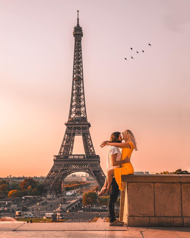 Tháp Eiffel Pháp 4K tải xuống hình nền