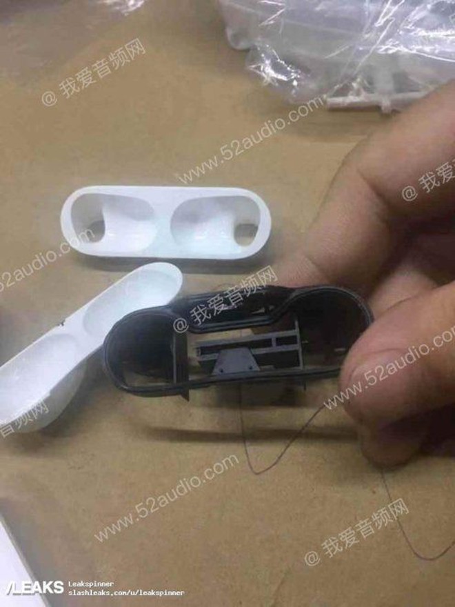 Lộ diện AirPods 3 với kiểu d&#225;ng &quot;cong queo&quot; kh&#225; dị, đu&#244;i bị r&#250;t ngắn cụt một mẩu? - Ảnh 2.