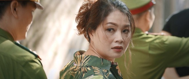 5 mẹ mìn ám ảnh cực độ ở phim Việt: Bà Đại của Hoa Hồng Trên Ngực Trái đang khiến dân tình phẫn nộ! - Ảnh 4.