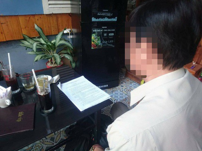 Kỷ luật hiệu ph&oacute; vụ lộ ảnh n&oacute;ng, nữ hiệu trưởng b&aacute;o c&ocirc;ng an - Ảnh 1.