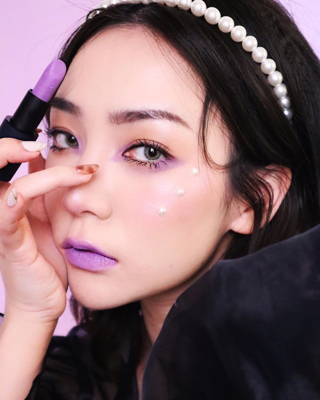 12 ý tưởng makeup xuất sắc cho đêm Halloween: Giúp bạn xinh và thần thái hút mắt mà chẳng hề hù dọa người đối diện - Ảnh 11.