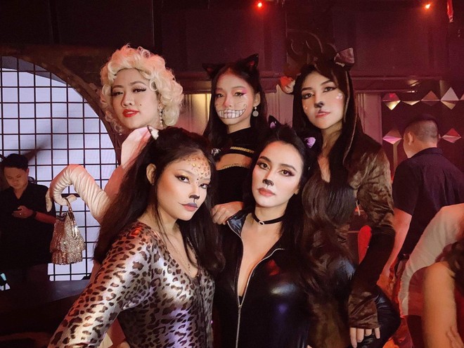 Giữa loạt hoá trang máu me của hội hot girl và rich kid “đu đưa” Halloween, Thuý Vi bỗng hù người ta hết hồn khi hoá thành thiên thần - Ảnh 7.