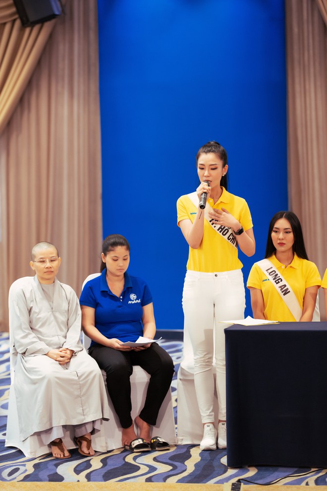 Làm việc theo nhóm, Hương Ly xảy ra tranh cãi với đồng đội tại Hoa hậu Hoàn vũ VN - Ảnh 3.