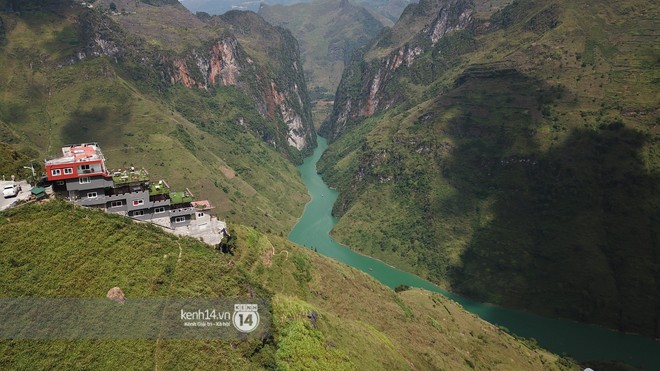 Bị đồn là ông chủ thật sự của Mã Pì Lèng Panorama, nguyên Trưởng ban BQL Công viên địa chất Cao nguyên đá Đồng Văn nói gì? - Ảnh 1.