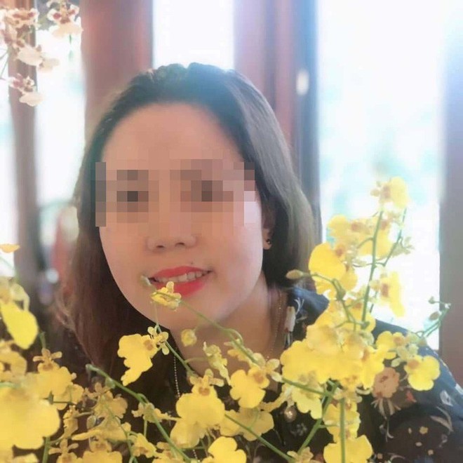 Sẽ khai trừ Đảng, buộc th&ocirc;i việc nữ trưởng ph&ograve;ng xinh đẹp đ&aacute;nh tr&aacute;o th&acirc;n phận - Ảnh 1.