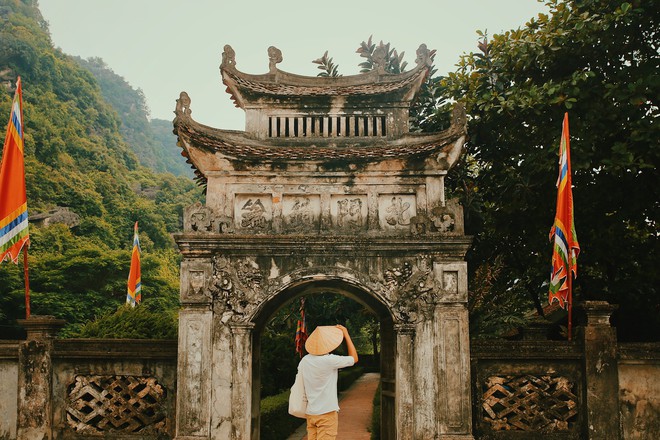 Nhà nhà đều check in với ruộng bậc thang, riêng anh chàng hoàn hảo này lại về kinh đô cũ vào mùa gió lặng, trời trong và cho ra đời bộ ảnh đẹp mãn nhãn - Ảnh 17.