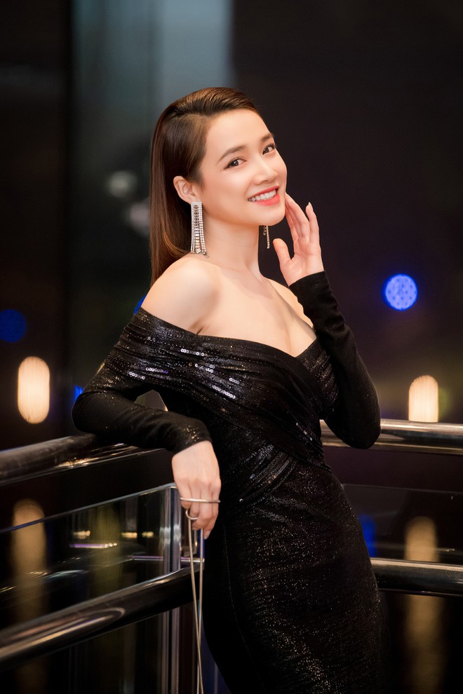 Nh&atilde; Phương trễ nải khoe v&ograve;ng 1 n&oacute;ng bỏng, tiết lộ c&acirc;n nặng thật sau thời gian gầy b&aacute;o động - Ảnh 3.