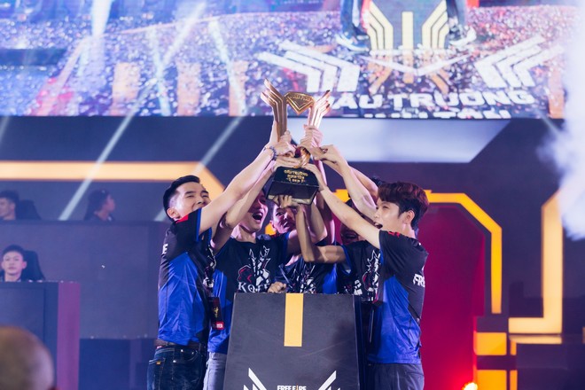 Chiến thắng nghẹt thở, King of Free Fire sẽ đại diện Việt Nam tham dự giải Esports tầm cỡ thế giới tại Brazil - Ảnh 1.