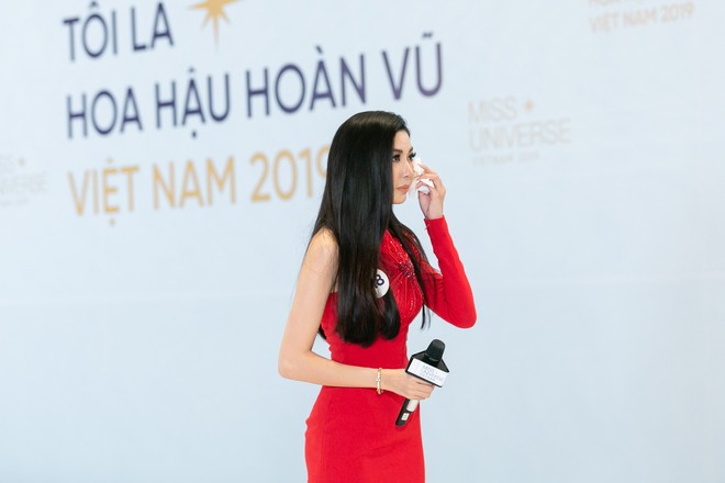 Hé lộ lý do khiến Thúy Vân bật khóc tại vòng casting của Hoa hậu Hoàn vũ Việt Nam - Ảnh 3.