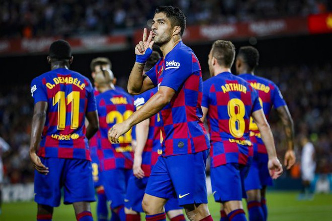 Messi th&ocirc;ng n&ograve;ng bằng si&ecirc;u phẩm, Barcelona v&ugrave;i dập kẻ th&aacute;ch thức nhưng niềm vui chưa trọn vẹn bởi drama thẻ đỏ cuối trận - Ảnh 5.