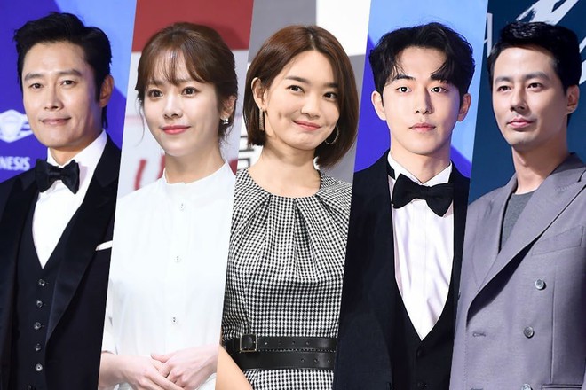 Jo In Sung vừa gạt phăng bom tấn, Lee Byung Hun đ&atilde; chớp ngay thời cơ t&aacute;i xuất m&agrave;n ảnh nhỏ b&ecirc;n d&agrave;n đ&agrave;n em xịn mịn - Ảnh 4.