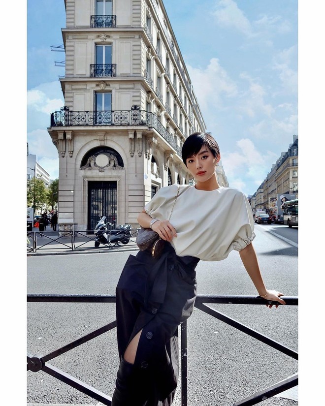 Louis Vuitton vừa giới thiệu hộp đựng AirPods xịn sò, dân tình tức tốc triệu hồi cô em trendy Khánh Linh vào mua - Ảnh 1.