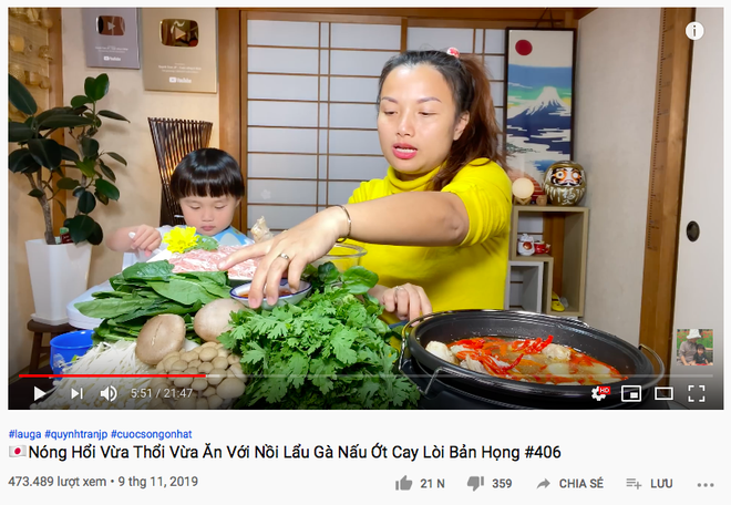 “Xót ruột” hơn nồi lẩu gà cay của Quỳnh Trần JP là thông tin bé Sa sẽ ngừng quay vlog cùng mẹ trong thời gian tới  - Ảnh 4.
