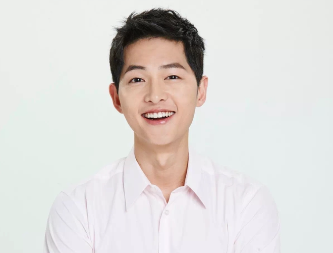 Phim rạp Hàn 2020 là đại tiệc mĩ nam: Gong Yoo bảo kê Park Bo Gum, Song Joong Ki tái xuất sau ồn ào li dị - Ảnh 8.