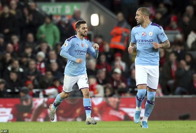 Nghiền nát Man City trong trận chung kết mùa giải đầy tranh cãi, Liverpool bỏ xa đối thủ tới 9 điểm và tiếp tục cô độc trên đỉnh BXH - Ảnh 8.