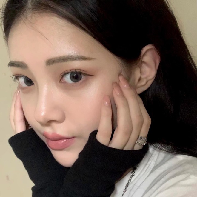 Kh&ocirc;ng phải cứ tương đồ skincare đắt tiền l&agrave; da sẽ đẹp l&ecirc;n, quan trọng l&agrave; bạn cần biết gia giảm từng m&oacute;n cho ph&ugrave; hợp thời tiết - Ảnh 2.