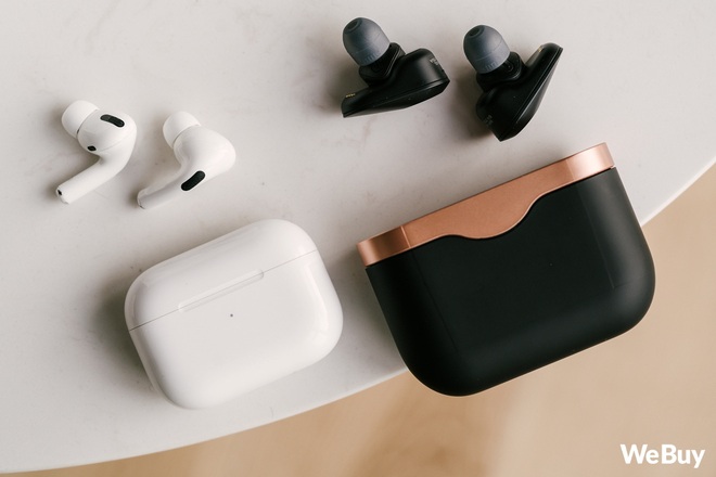 Mua AirPods Pro hay Sony WF1000XM3: Đây là cẩm nang để chọn tai nghe chống ồn đúng theo nhu cầu của bạn - Ảnh 1.