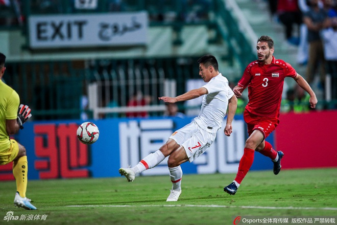 Syria 2-1 Trung Quốc: Học trò phản lưới ngớ ngẩn khiến HLV tuyển Trung Quốc từng vô địch World Cup phải từ chức - Ảnh 5.