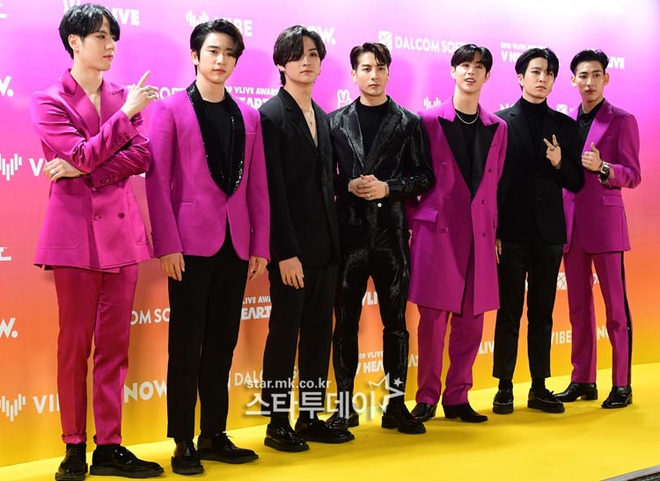 Thảm vàng hot nhất xứ Hàn: Noo Phước Thịnh bảnh bao đọ sắc dàn nam thần NCT và GOT7,  ITZY chặt đẹp MAMAMOO - Ảnh 11.