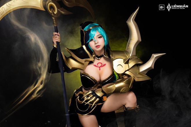 Liên Quân Mobile: Nghẹt thở với bộ ảnh cosplay bức tử vòng 1 của skin mới Mina Lưỡi Hái Hoàng Kim - Ảnh 4.