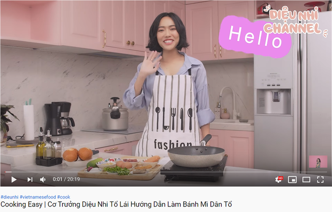 Cơ trưởng Diệu Nhi hướng dẫn làm bánh mì dân tổ khiến các dân chơi xem xong phải cười lăn cười bò - Ảnh 1.