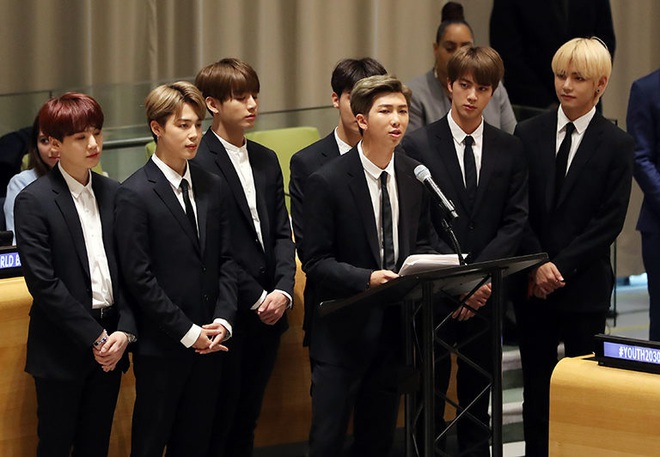 Vừa trượt đề cử Grammy 2020, BTS lại nhận “hung tin” không được miễn nhập ngũ khiến fan thở dài buồn bã - Ảnh 1.
