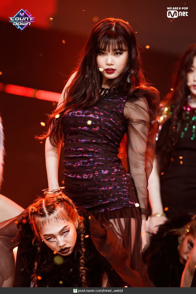 Top 50 nữ idol hot nhất hiện nay: Hwasa đè bẹp cả Jennie - Taeyeon, cả nhóm tân binh (G)I-DLE vươn lên quá nguy hiểm - Ảnh 6.