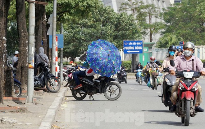 Dân phe hét vé trận Việt Nam - Thái Lan gấp 10 lần giá gốc - Ảnh 10.