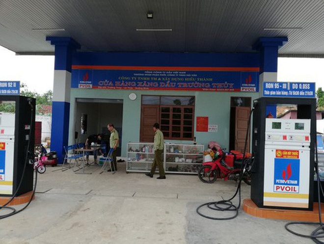 B&aacute;n xăng cao hơn 1 đồng, chủ cửa h&agrave;ng bị phạt 50 triệu đồng - Ảnh 1.
