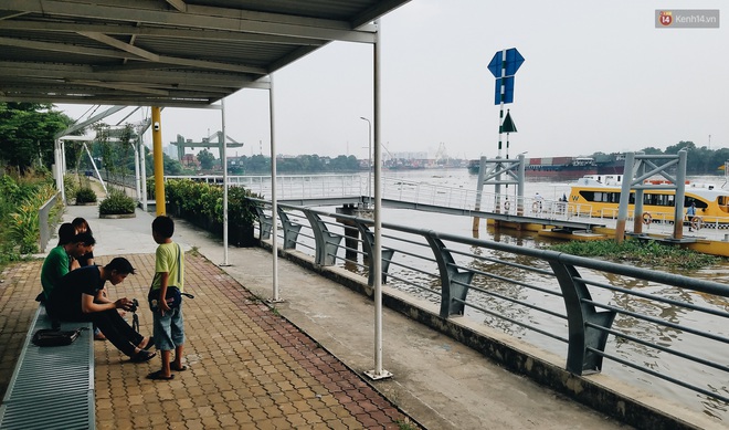 Sau 2 năm hoạt động, tuyến buýt đường sông đầu tiên ở Sài Gòn giờ ra sao? - Ảnh 3.