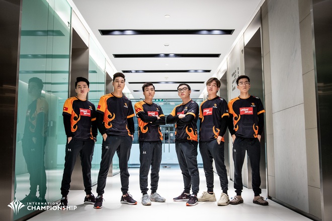 Tự hào: Liên Quân Việt Nam đánh bại Thái Lan, Team Flash lên ngôi vô địch AIC 2019, rinh giải thưởng 4,6 tỷ đồng - Ảnh 1.