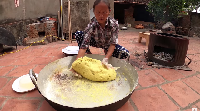 Lại thất bại trong màn làm đồ ăn siêu to khổng lồ, bà Tân nhanh chóng chữa cháy để cứu chiếc bánh khoai - Ảnh 5.