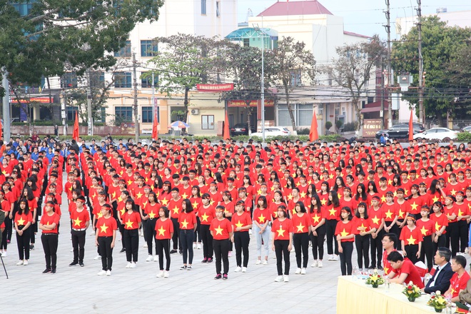 1.200 hội viên, thanh niên tỉnh Điện Biên tham gia hành trình Tôi yêu Tổ quốc tôi - Ảnh 1.