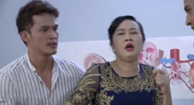 Kh&ocirc;ng Lối Tho&aacute;t tập 22: Minh &aacute;c tranh thủ kh&ocirc;ng chừa ai, chơi lầy bắt mẹ ruột đ&oacute;ng vai mẹ giả? - Ảnh 7.