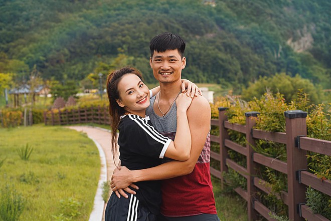 Bảo Thanh và ông xã trở lại thời sinh viên, bật mí bí kíp để duy trì hạnh phúc sau gần 10 năm chung sống - Ảnh 4.