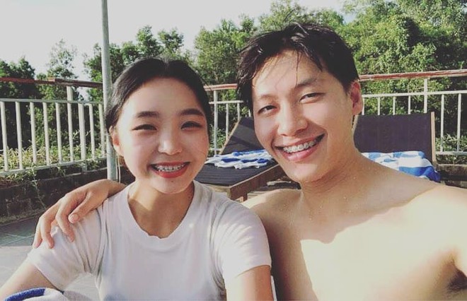 Cứ sợ niềng răng kh&ocirc;ng c&oacute; người y&ecirc;u, ch&agrave;ng trai Việt cua đổ lu&ocirc;n girl H&agrave;n v&agrave; th&agrave;nh đ&ocirc;i bạn... răng sắt c&ugrave;ng tiến! - Ảnh 1.