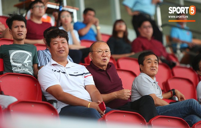 Thần đồng bóng đá Đồng Tháp, Trần Công Minh ghi điểm trong mắt HLV Park Hang-seo trước thềm SEA Games 2019 - Ảnh 2.