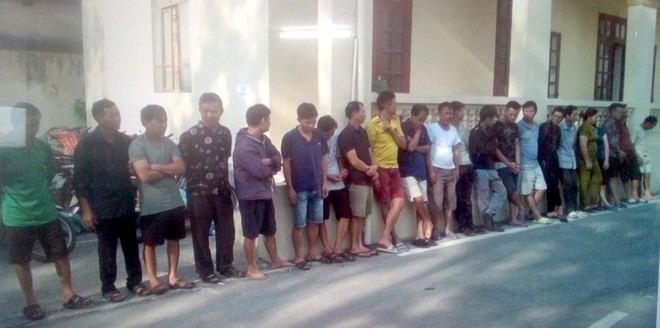  B&agrave; tr&ugrave;m &ldquo;cẩu tặc&rdquo; v&agrave; lời đồn &ldquo;ch&eacute;m ch&oacute; ph&aacute;t một&rdquo;  - Ảnh 3.