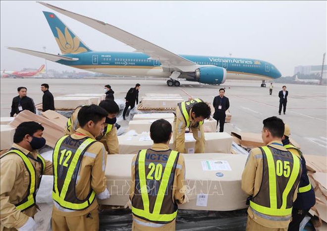 Thi thể và tro cốt 23 nạn nhân cuối cùng đã về đến sân bay quốc tế Nội Bài - Ảnh 3.