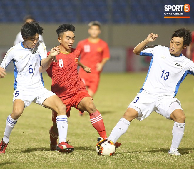 Thần đồng bóng đá Đồng Tháp, Trần Công Minh ghi điểm trong mắt HLV Park Hang-seo trước thềm SEA Games 2019 - Ảnh 5.