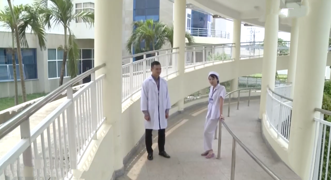 Kh&ocirc;ng Lối Tho&aacute;t mở m&agrave;n đ&atilde; gặp người quen: Tiếng S&eacute;t Trong Mưa vừa hết, b&agrave; Hội đ&atilde; nhanh ch&acirc;n đi đầu thai? - Ảnh 21.