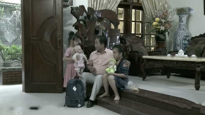 Kh&ocirc;ng Lối Tho&aacute;t mở m&agrave;n đ&atilde; gặp người quen: Tiếng S&eacute;t Trong Mưa vừa hết, b&agrave; Hội đ&atilde; nhanh ch&acirc;n đi đầu thai? - Ảnh 20.